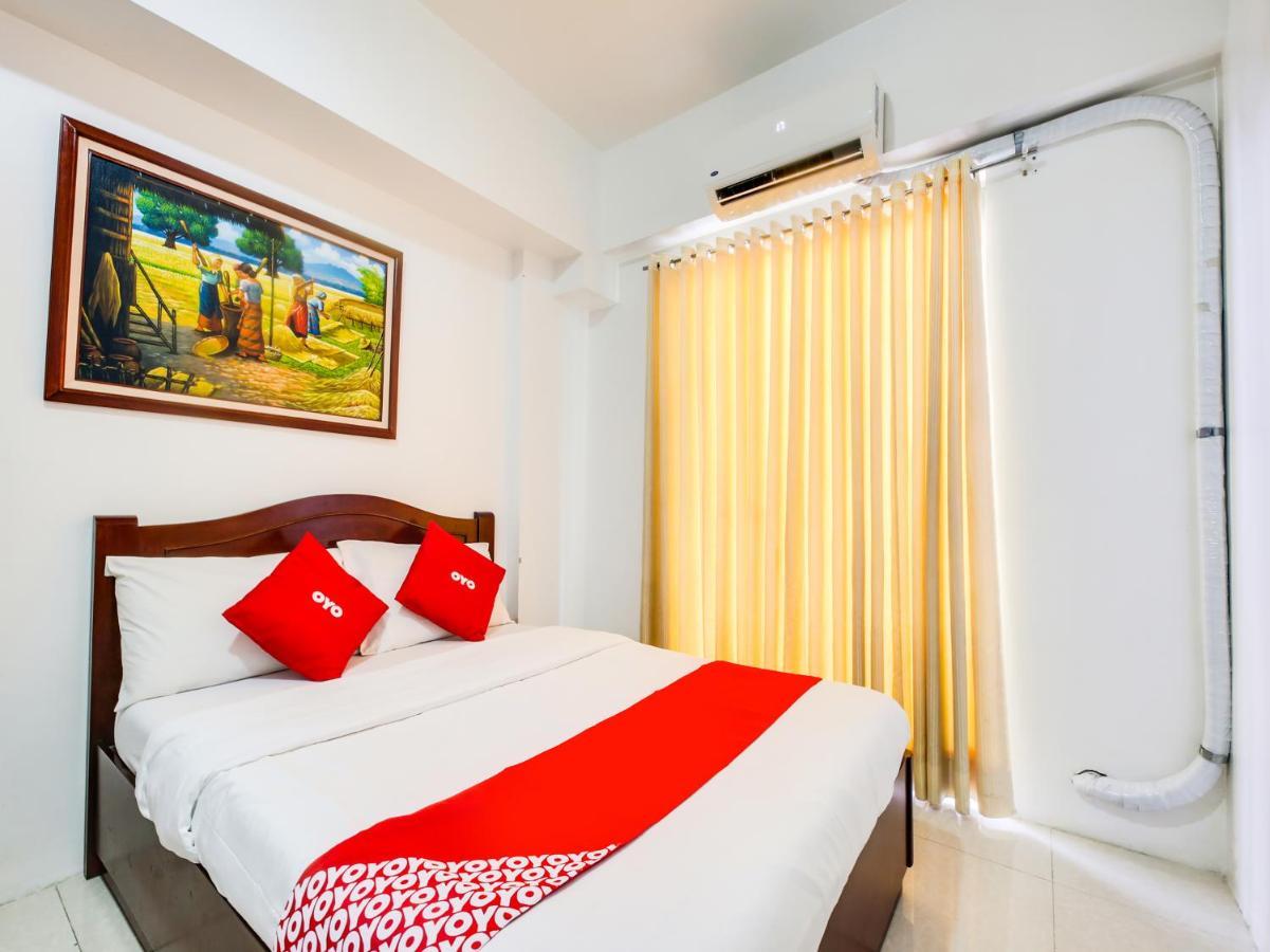 Oyo 893 Dian Suites Makati Маніла Екстер'єр фото