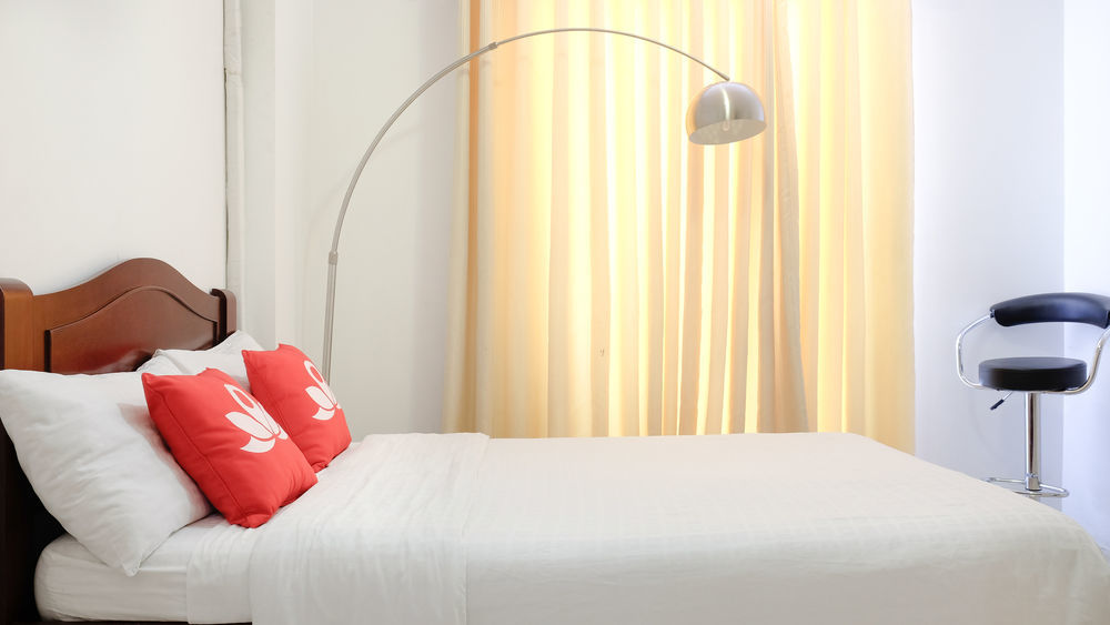 Oyo 893 Dian Suites Makati Маніла Екстер'єр фото